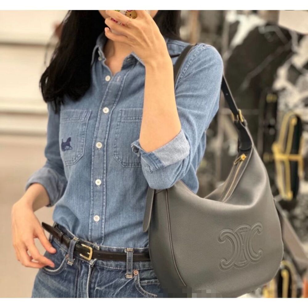 Celine Women Pre-Loved Bag Brand New Condition - Picture 9 of 9